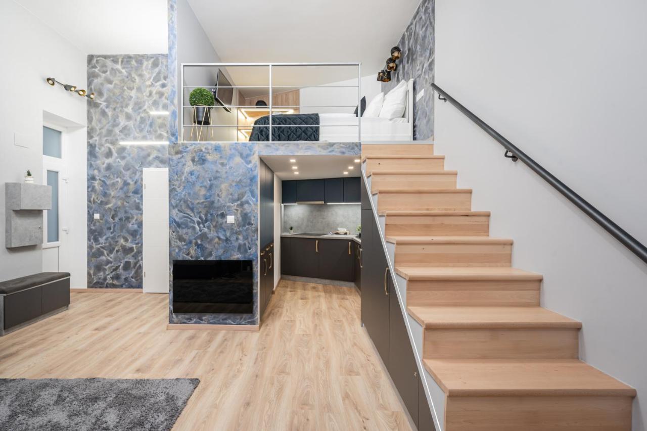 Petite Elegance Apartment Budapest Esterno foto